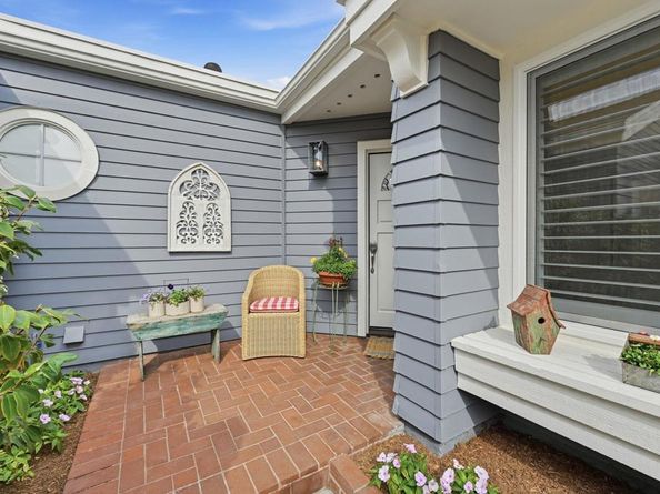 7102 Linden, Carlsbad CA 92011