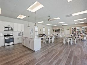 7102 Linden, Carlsbad CA 92011