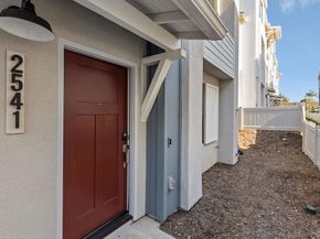 2541 Delphinium Lane, Carlsbad CA 92008