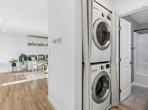 2852 Yvonne St, Oceanside CA 92056