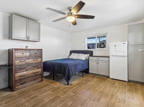 2852 Yvonne St, Oceanside CA 92056