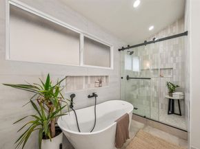 4860 Park Drive, Carlsbad CA 92008