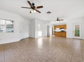 915 Stoneys Lane, El Cajon CA 92021