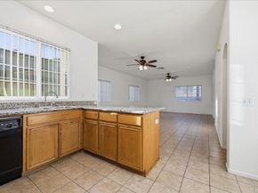 915 Stoneys Lane, El Cajon CA 92021