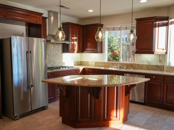 417 N Cedros Ave, Solana Beach CA 92075