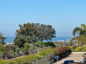 417 N Cedros Ave, Solana Beach CA 92075