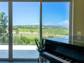 1458 Sierra Linda Drive, Escondido CA 92025