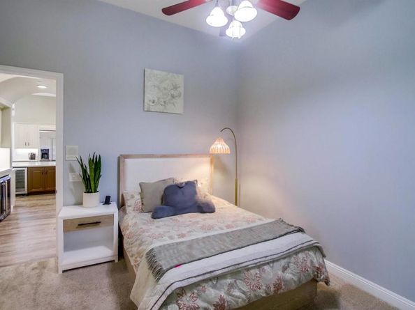 1458 Sierra Linda Drive, Escondido CA 92025