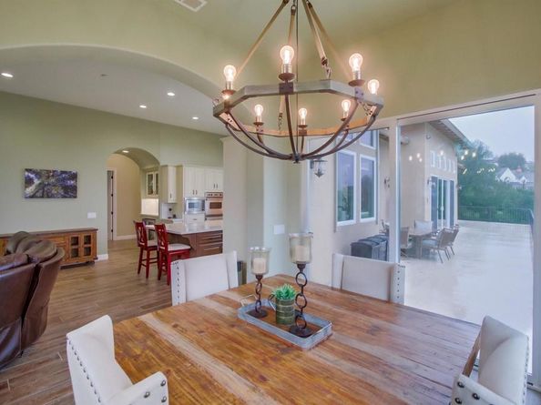 1458 Sierra Linda Drive, Escondido CA 92025