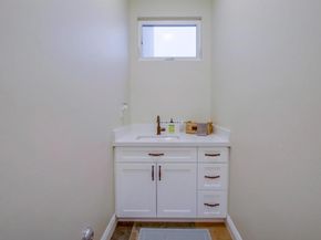 1458 Sierra Linda Drive, Escondido CA 92025