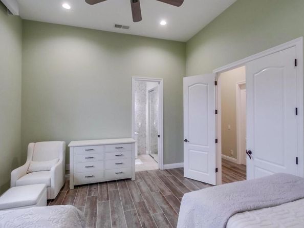 1458 Sierra Linda Drive, Escondido CA 92025