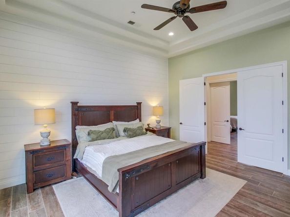 1458 Sierra Linda Drive, Escondido CA 92025