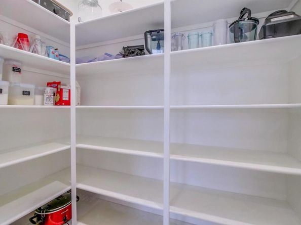 1458 Sierra Linda Drive, Escondido CA 92025