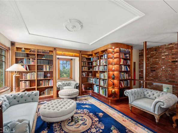 1961 Forester Creek Road, El Cajon CA 92021