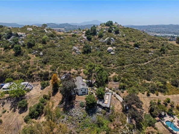 1961 Forester Creek Road, El Cajon CA 92021