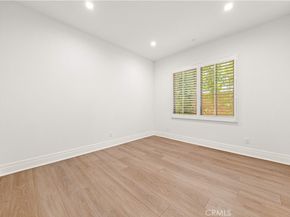 234 Coal Mine, Irvine CA 92602