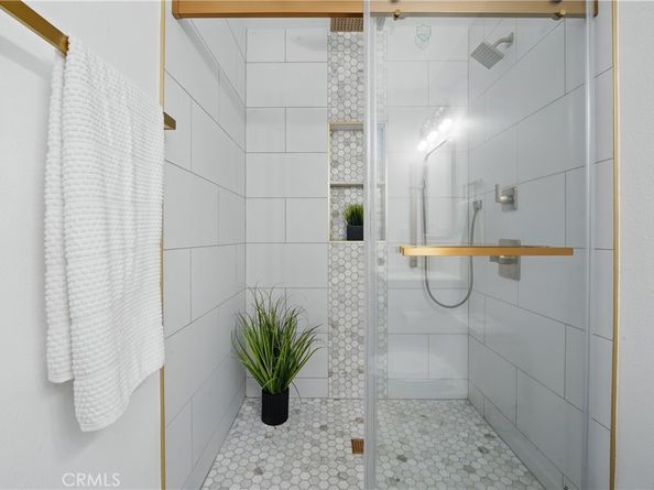 1217 W 77th Street, Los Angeles CA 90044