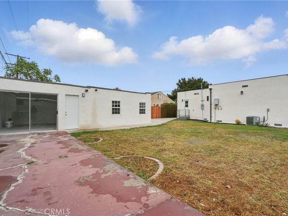 1217 W 77th Street, Los Angeles CA 90044