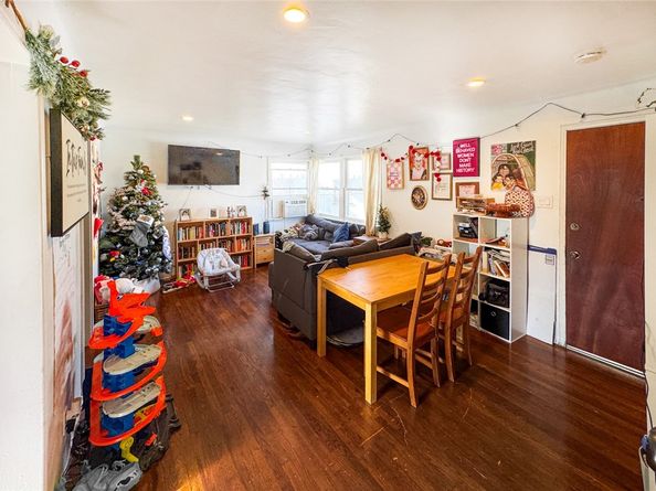 4908 Jillson Street, Commerce CA 90040