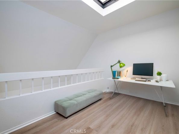 730 W 4th Street 413, Long Beach CA 90802