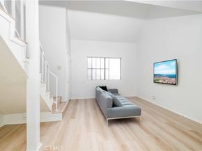 730 W 4th Street 413, Long Beach CA 90802