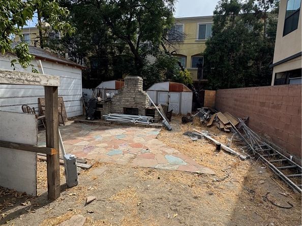 5308 Cleon, North Hollywood CA 91601