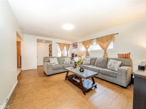 918 S Oak Street, Inglewood CA 90301