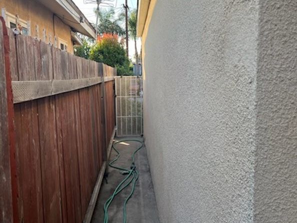 918 S Oak Street, Inglewood CA 90301