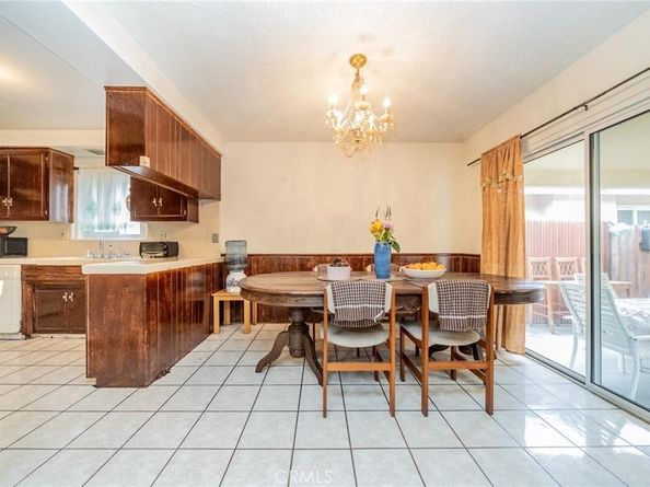 918 S Oak Street, Inglewood CA 90301