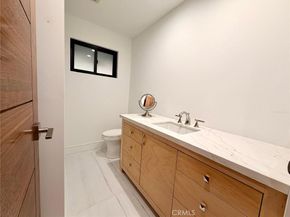 3007 3009 S Hobart, Los Angeles CA 90018