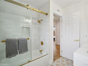16542 Los Verdes Lane, Huntington Beach CA 92649