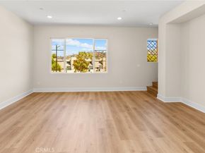 142 Bridle Drive, Burbank CA 91506