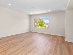 142 Bridle Drive, Burbank CA 91506