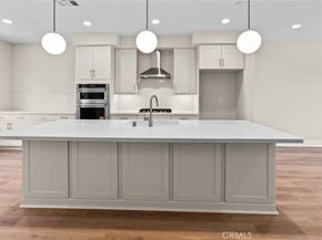 142 Bridle Drive, Burbank CA 91506