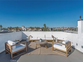 328 3rd, Huntington Beach CA 92648