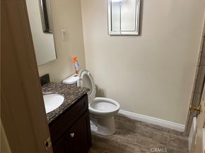 7620 S Hoover, Los Angeles CA 90044