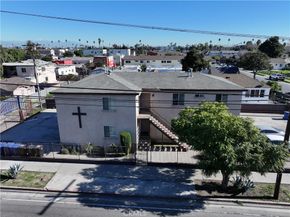 7620 S Hoover, Los Angeles CA 90044