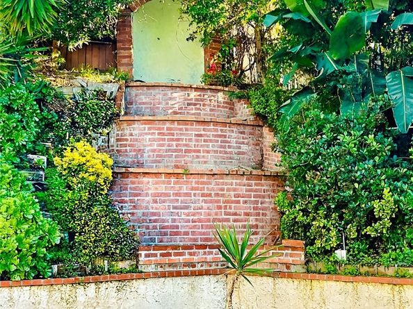 1833 Walnut Leaf Dr., Walnut CA 91789