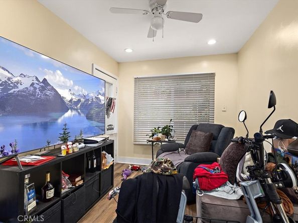 11612 Cimarron Ave, Hawthorne CA 90250