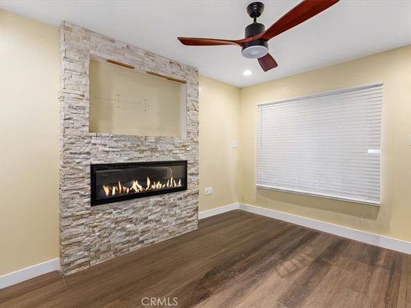 11612 Cimarron Ave, Hawthorne CA 90250