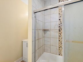 11612 Cimarron Ave, Hawthorne CA 90250