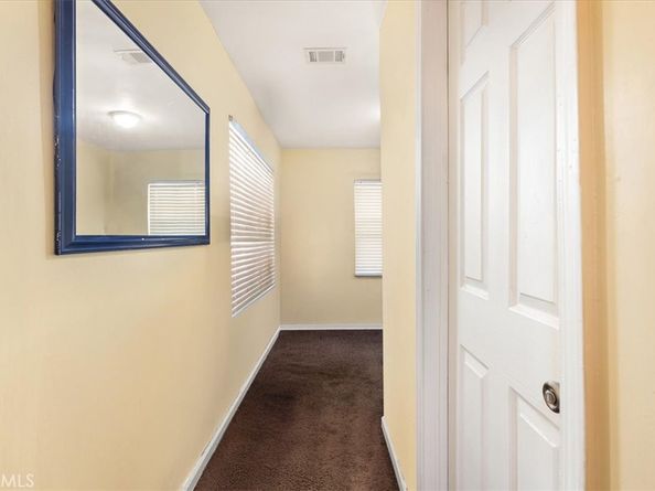 11612 Cimarron Ave, Hawthorne CA 90250