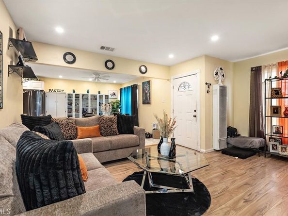 11612 Cimarron Ave, Hawthorne CA 90250