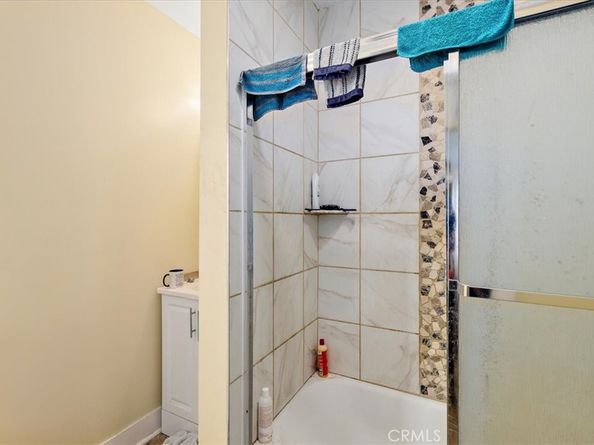 11612 Cimarron Ave, Hawthorne CA 90250