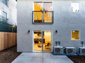 1189 Crenshaw Boulevard, Los Angeles CA 90019