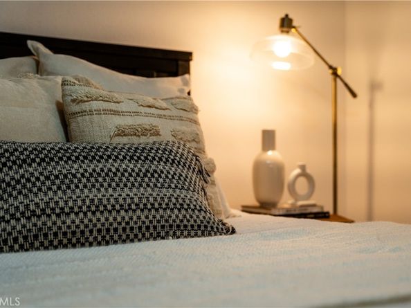 1189 Crenshaw Boulevard, Los Angeles CA 90019