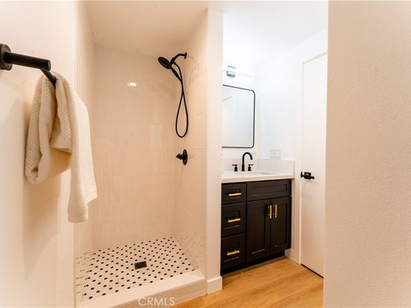 1189 Crenshaw Boulevard, Los Angeles CA 90019