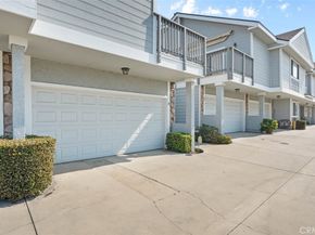 221 Violet A, Monrovia CA 91016