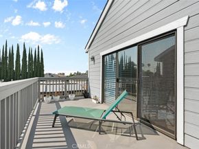 221 Violet A, Monrovia CA 91016