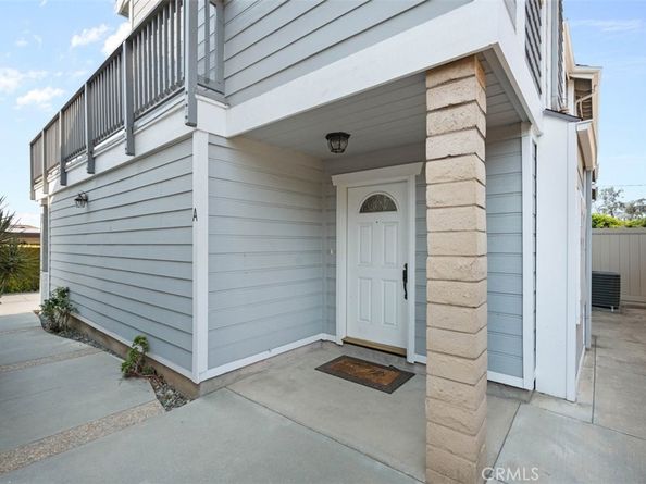 221 Violet A, Monrovia CA 91016